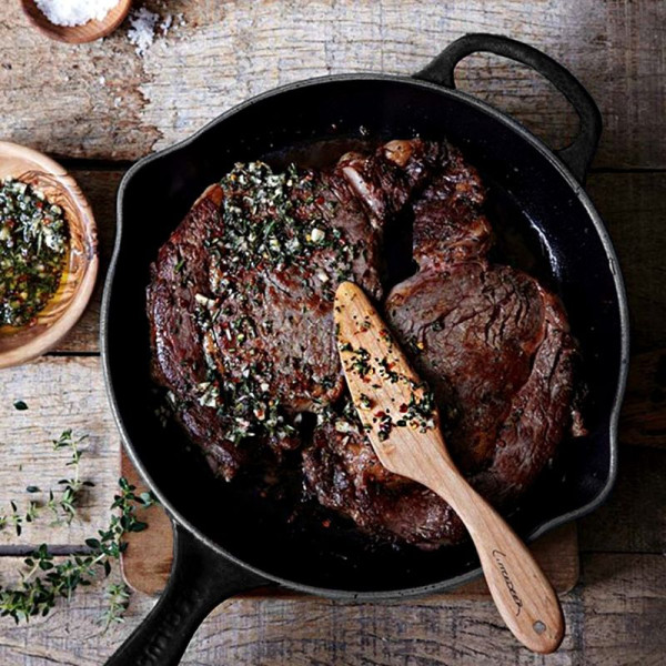 Skillet fonte noir de 16 à 26 cm - Le Creuset | Art. 0024147251989 - 0024147251996 - 0024147252023 - 0024147274506 - Vue 3