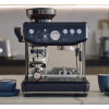 The Barista Express Impress. Machine à expresso Bleu Prune - Sage | Art. 9355973098006 - vue 2