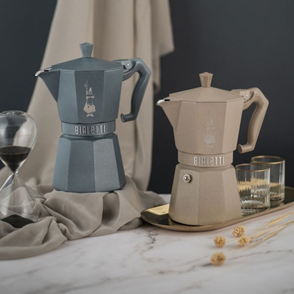 Moka Express Exclusive induction. Cafetière Italienne GREY - Bialetti | Art. 8006363078252 - vue 2